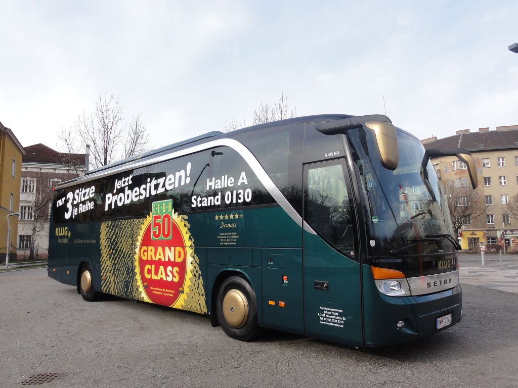 SETRA S415 HD von Johann MATH� -  CLUB 50  mit neuer Bestuhlung,nur 3 Sitze pro Reihe.Wien im J�nner 2013.