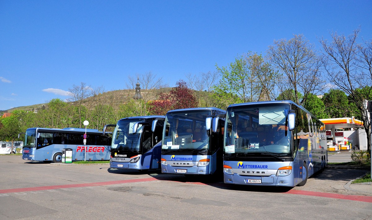 3mal Mitterbauer Busse aus �sterreich im April 2015 in Krems,links ein Setra 515 HD dann ein Setra 415 GT-HD und rechts ein Setra 417 GT-HD.
