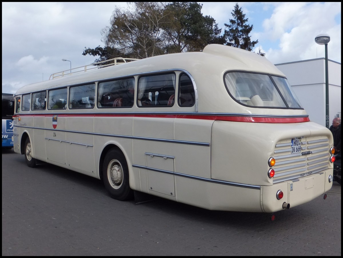 Ikarus 66 der Rostocker Stra�enbahn AG in Rostock.