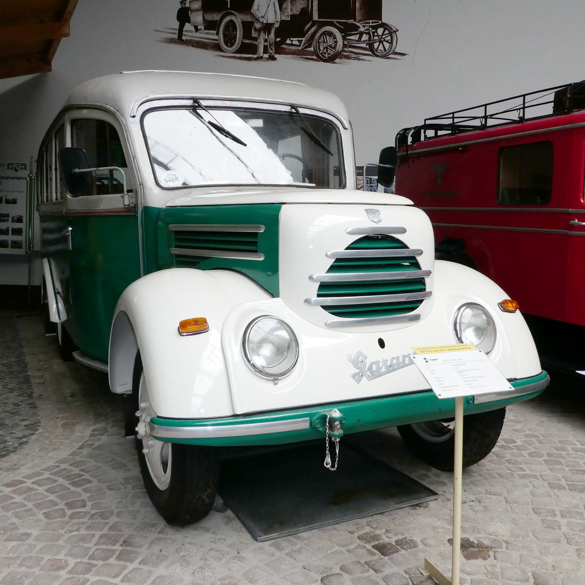 Robur Garant 30k KOM, Bj. 1959, gesehen im S�chsischen Nutzfahrzeugmuseum Hartmannsdorf im Juli 2016