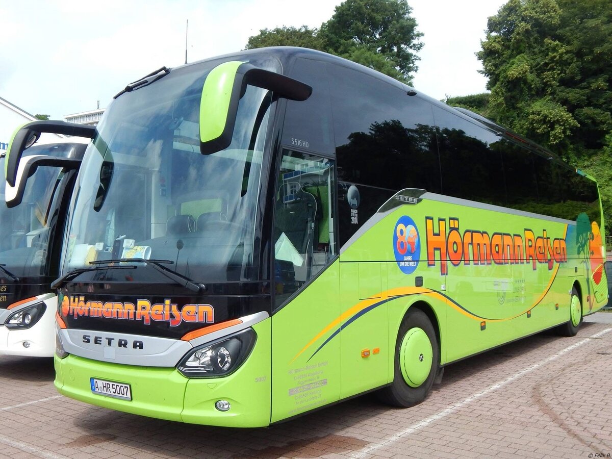 Setra 516 HD von Hörmann Reisen aus Deutschland im Stadthafen Sassnitz.