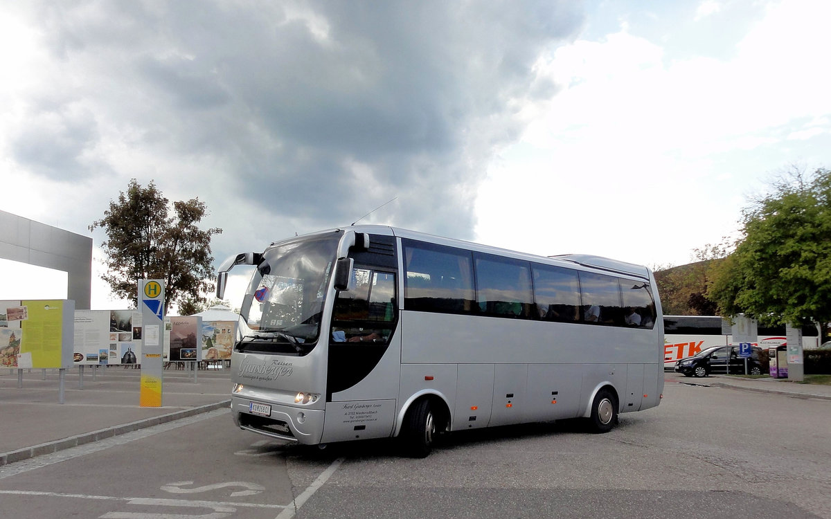 Temsa Opalin von Gansberger Reisen aus �sterreich in Krems gesehen.