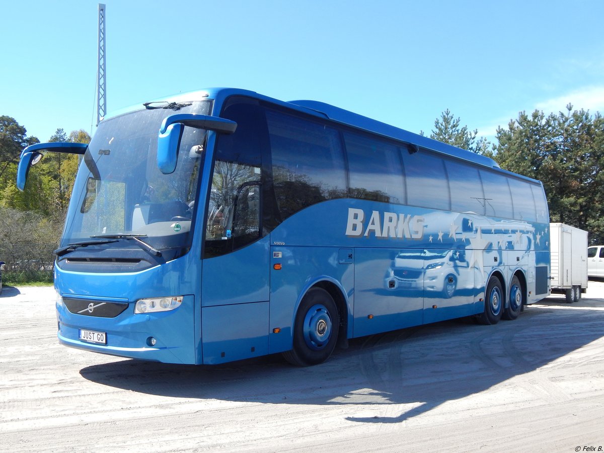 Volvo 9700 von Barks aus Schweden mit Anhänger in Binz.