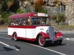 Der alte Dodge bringt Kreuzfahrer ins Stadtzentrum von Funchal/Madeira, M�rz 2015