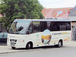 Iveco Rapido Daily 3.0 HPT von Bacher Reisen aus �sterreich in Krems gesehen.