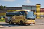 King Long von Raferzeder Reisen aus �sterreich im Mai 2018 in Krems.