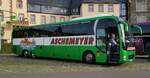 MAN Lion`s Coach von Busunternehmen ASCHEMEYER steht im Oktober 2022 in Bernkastel-Kues