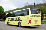 Mercedes Tourismo von Sunkler Reisen aus �sterreich in Krems gesehen.