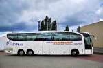 MERCEDES BENZ TRAVEGO von NEMEC Reisen/�sterreich im September in Krems gesehen.