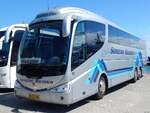 Scania Irizar von Sørens Rejser aus Dänemark im Stadthafen Sassnitz.