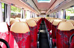 Sch�ne Sitze im schon seltenen Bus Temsa Diamond aus Ungarn in Krems gesehen.