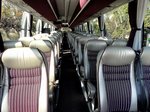 Gediegene Sitze im Volvo 9700 von Zw�lfer Reisen aus Melk/Wachau/Nieder�sterreich in Krems gesehen.