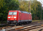 
Die 185 352-2 (91 80 6185 352-2 D-DB) der DB Cargo AG verlässt als Lz am 02.10.2020 Kreuztal in Richtung Hagen. 