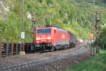 189 057-3 mit gemischtem Güterzug auf der Geislinger Steige am 12.09.2010.