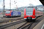 425 312-6 und 482 007-2 SBB in Ulm am 04.11.2006.