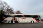 Setra 517 HD von Blaguss / �sterreich am 12.11.2014 in Krems.