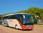 Setra 517 HD von Blaguss �sterreich im Mai 2018 in Krems.