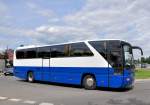 Mercedes Benz Tourismo aus Nieder�sterreich am 21.6.2014 in Krems.